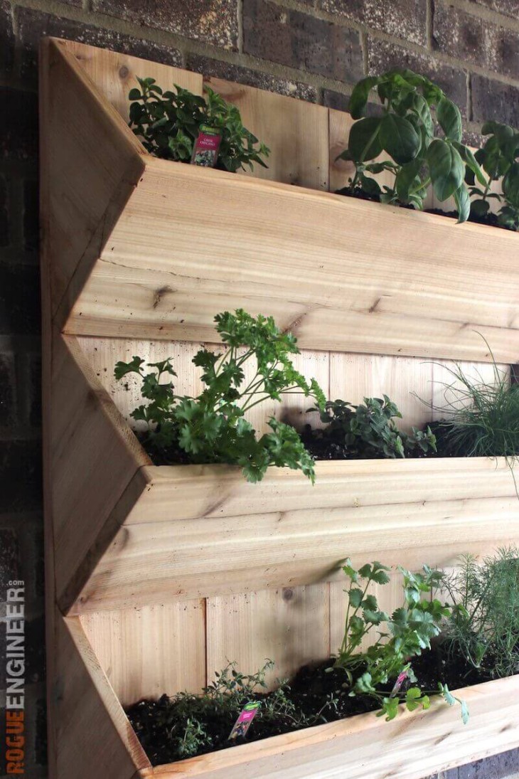 Rogue Engineer cedar wall planter
